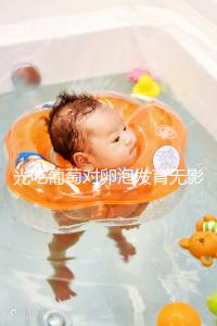 光吃葡萄對(duì)卵泡發(fā)育無(wú)影響,不妨試試葡萄籽(附對(duì)卵巢好處)