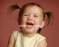 寶寶站立太早會形成羅圈腿，4大矯正方法簡單易學